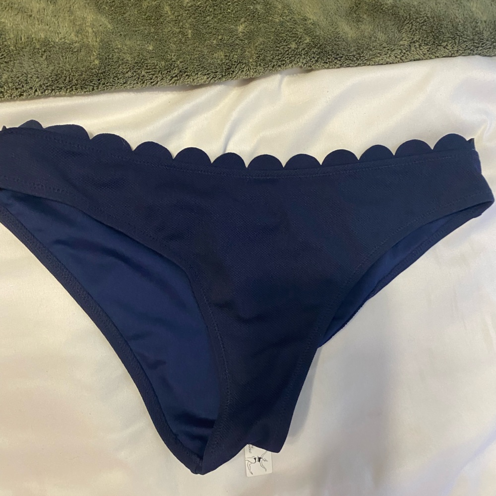 Bathing suit - Picture 3 of 5
